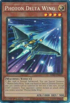 Photon Delta Wing (RA05-EN026) - Collector's Rare